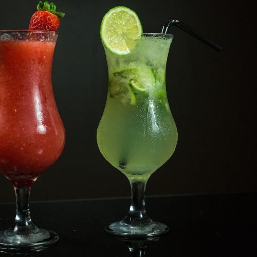 cocktails-1869868_1280